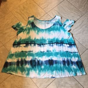 Lane Bryant 18 20 cold shoulder top